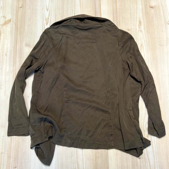 H&M + Conscious Lightweight Jacket - Picture 6 of 8